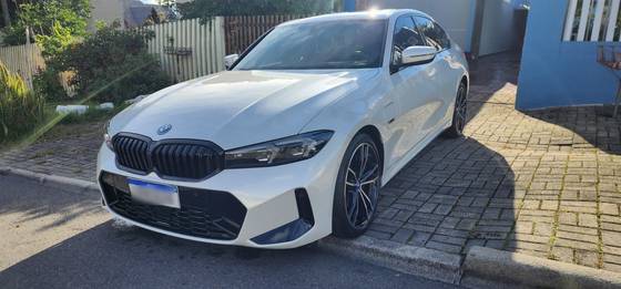 BMW 330e 2.0 16V TURBO HÍBRIDO M SPORT AUTOMÁTICO